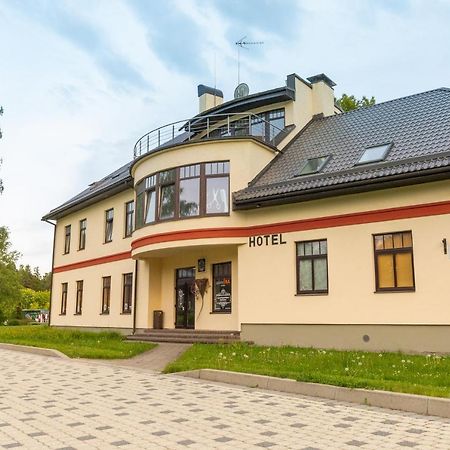 City Center Kakis B&B Сигулда Экстерьер фото